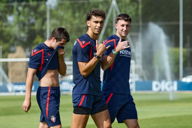 Fotos del entrenamiento de Osasuna de este miércoles