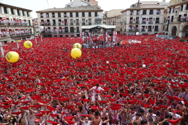 Fotos del cohete de fiestas de Tudela 2026