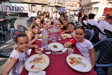 Fotos del cohete de las fiestas de San Adrián 2026
