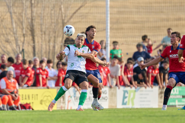 Fotos del amistoso entre Osasuna y Racing en Mendigorria