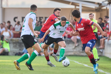 Fotos del amistoso entre Osasuna y Racing en Mendigorria