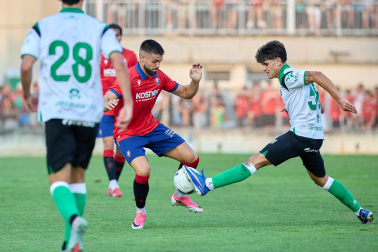 Fotos del amistoso entre Osasuna y Racing en Mendigorria