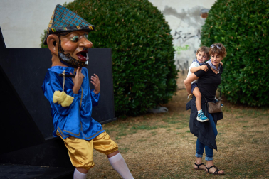 Misa mayor, comparse y celebraciones en la calle en el día grande de las fiestas 2026 de Elizondo