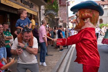Misa mayor, comparse y celebraciones en la calle en el día grande de las fiestas 2026 de Elizondo