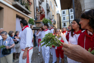 Los más madrugadores acudieron este domingo, 26 de julio, a la procesión de Santa Ana la Vieja en las fiestas de Tudela 2026
