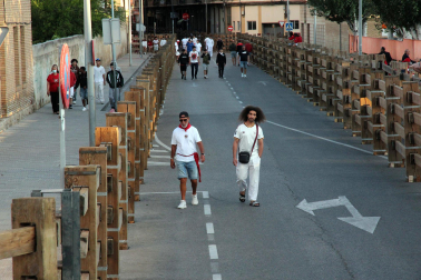 Fotos del tercer encierro de fiestas de Tudela 2026
