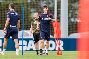 Fotos del entrenamiento matinal del primer equipo de Osasuna