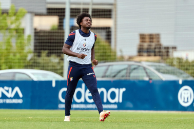 Fotos del entrenamiento matinal del primer equipo de Osasuna