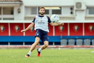 Fotos del entrenamiento matinal del primer equipo de Osasuna