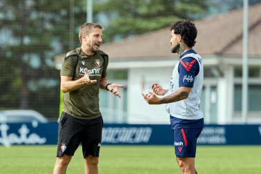 Fotos del entrenamiento matinal del primer equipo de Osasuna