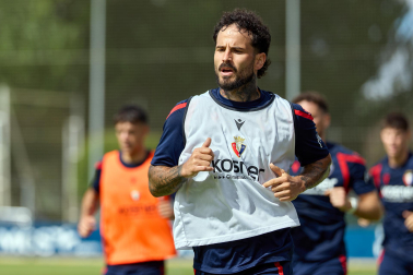 Fotos del entrenamiento matinal del primer equipo de Osasuna