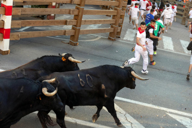 Fotos del cuarto encierro de fiestas de Tudela 2026