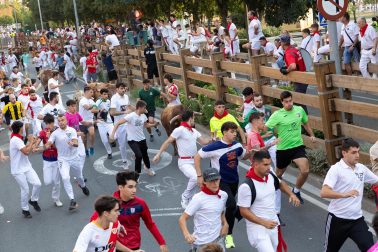 Fotos del quinto encierro de fiestas de Tudela 2026