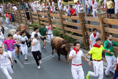 Fotos del quinto encierro de fiestas de Tudela 2026