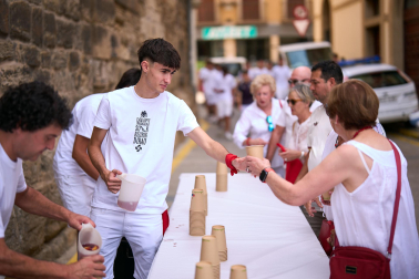 Fotos del cohete de fiestas de Lodosa