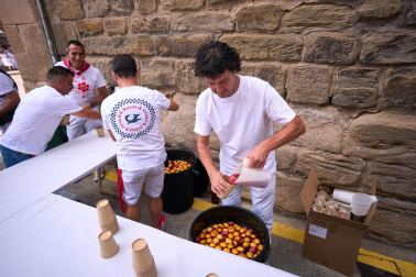 Fotos del cohete de fiestas de Lodosa