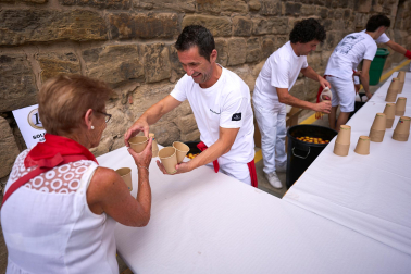 Fotos del cohete de fiestas de Lodosa