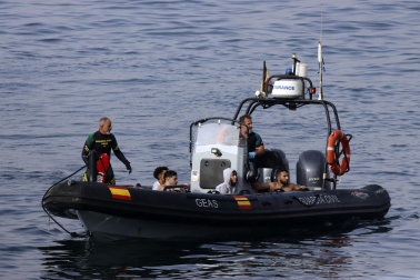 Fotos de la llegada de inmigrantes a la costa de Ceuta
