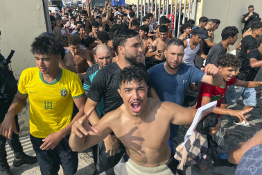 Fotos de la llegada de inmigrantes a la costa de Ceuta