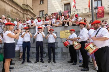 Despedida de la Comparsa de Gigantes en Tudela