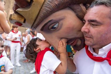 Despedida de la Comparsa de Gigantes en Tudela