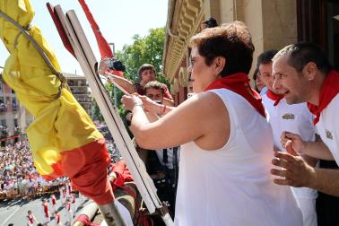 Fotos del cohete de fiestas de Estella