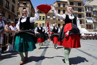 Fotos del cohete de fiestas de Estella