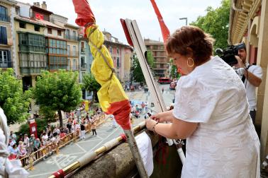 Fotos del cohete de fiestas de Estella