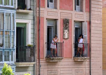 Fotos del cohete de fiestas de Estella
