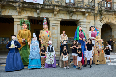 Foto del chupinazo de las fiestas de Etxarri Aranatz 2026
