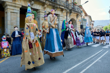 Foto del chupinazo de las fiestas de Etxarri Aranatz 2026