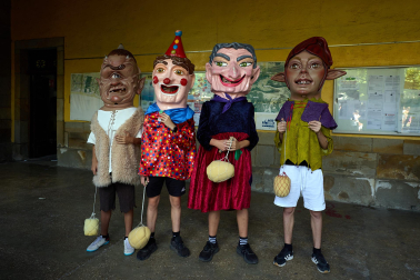 Foto del chupinazo de las fiestas de Etxarri Aranatz 2026