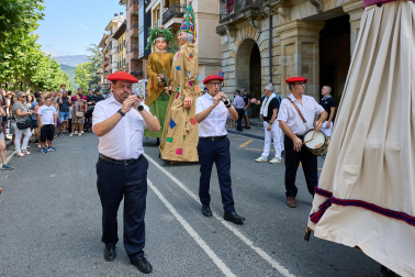 Foto del chupinazo de las fiestas de Etxarri Aranatz 2026