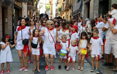Fotos de la pañuelada de las chicas en fiestas de Estella