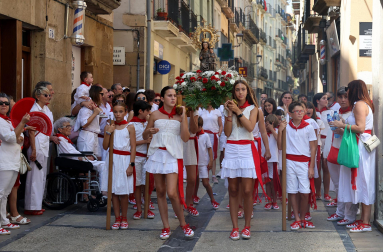 Fotos de la procesión y pañuelada de Estella