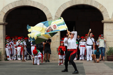 Fotos de la Bordon Dantza en Bera