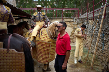 Fotos de la corrida mixta de fiestas de Estella