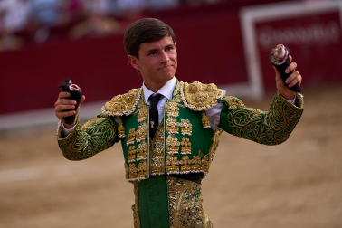 Fotos de la corrida mixta de fiestas de Estella