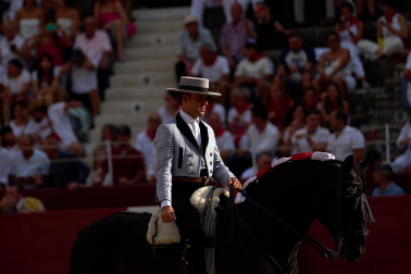 Fotos de la corrida mixta de fiestas de Estella