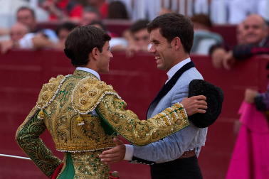 Fotos de la corrida mixta de fiestas de Estella