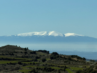 Bisauri, Archar de Forca, Aspe y Collarada se pueden ver desde el mirador del Mesón las Torres