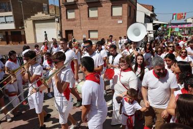 Fotos del inicio de las fiestas de Sartaguda 2026