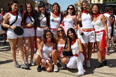 Fotos del inicio de las fiestas patronales de San Martín de Unx