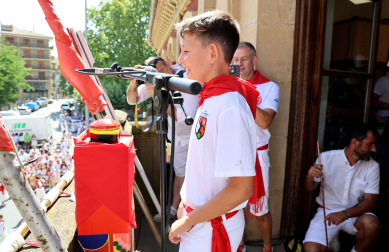Fotos del cohete infantil de Estella