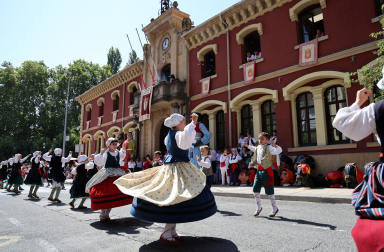 Fotos del cohete infantil de Estella