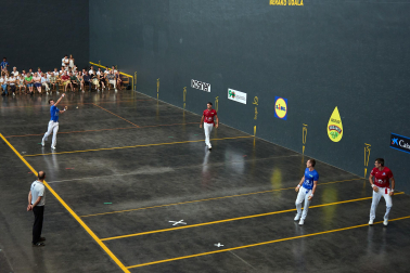 Fotos del partido Ezkurdia-Albisu contra Laso-Martija disputado en Bera