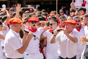 Fotos del cohete de fiestas de Fustiñana