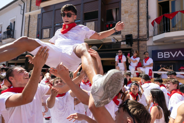 Fotos del cohete de fiestas de Fustiñana