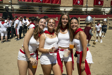 Fotos del cohete de fiestas de Larraga
