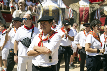Fotos del cohete de fiestas de Larraga